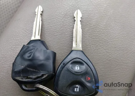 2007 Toyota Rav4 Base V6 из США, поврежденный, VIN JTMBK35V175022191